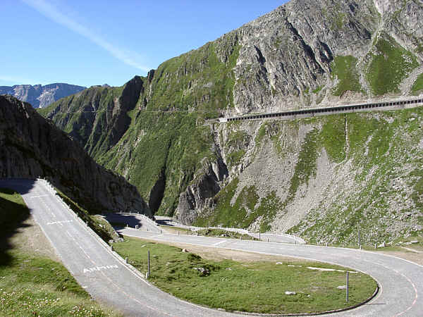 St.Gotthard-Pass - Strasse Richtung Airolo